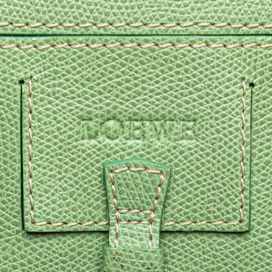 Bolsa Tote con Patrón de Logo - Image 5
