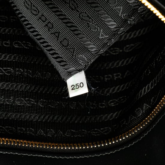 Bolso Tote con Patrón Geométrico - Image 6