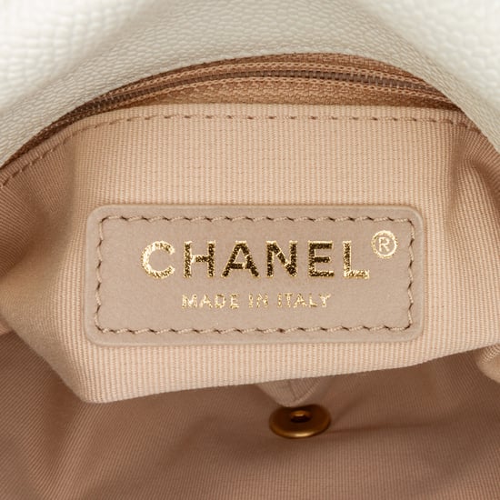 Bolso Cruzado Chanel 19 Acolchado - Image 5