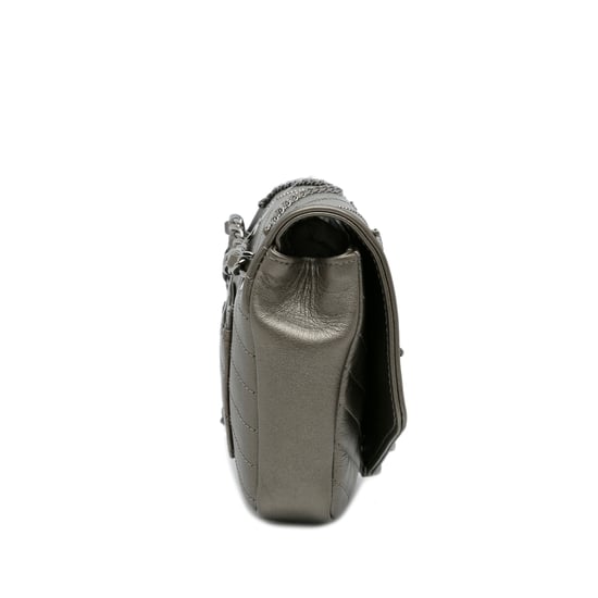 Bolso Crossbody Chanel 19 de Cuero Gris - Image 4