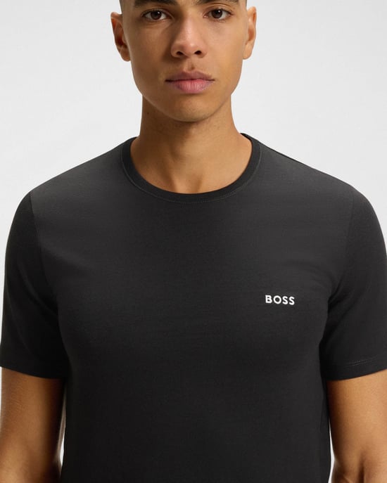 Camiseta Verde Oscuro con Logo Bordado (paquete de 3) - Image 5