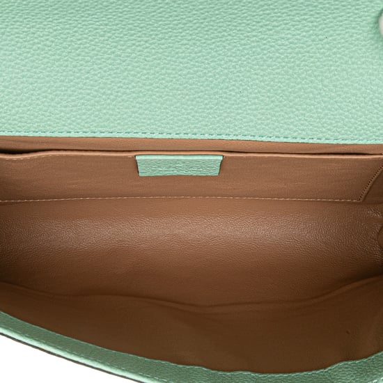 Bolso Bandolera Zumi con Hardware de Logo - Image 4