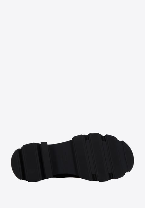 Botas altas de charol para mujer Wittchen con cadena - Image 4