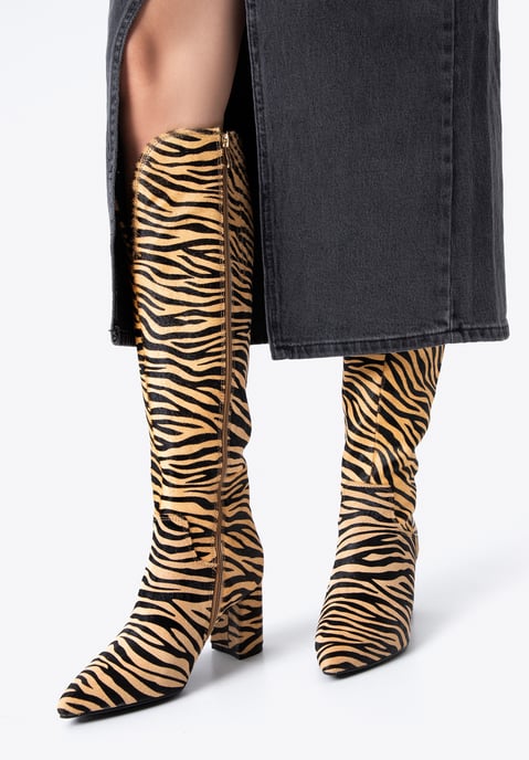 Botas de mujer Wittchen de piel con pelo en estampado animal - Image 6