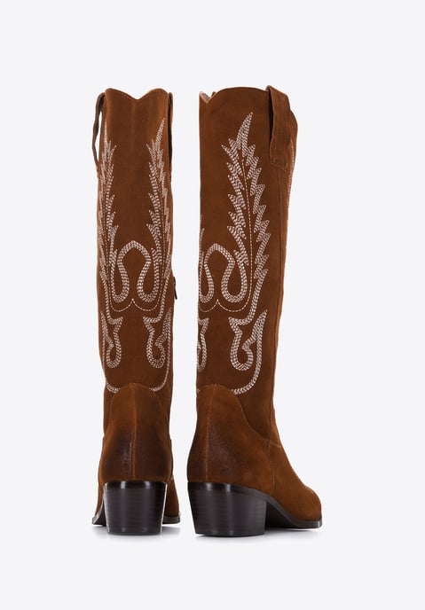 Botas vaqueras de ante para mujer Wittchen con bordado en piel de ante marrón - Image 3