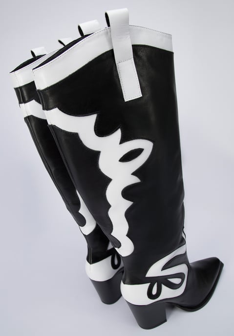 Botas vaqueras de piel bicolor para mujer Wittchen, color blanco y negro - Image 6