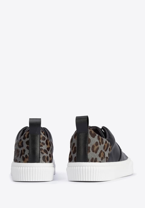 Zapatillas Wittchen de piel para mujer con estampado de leopardo - Image 3