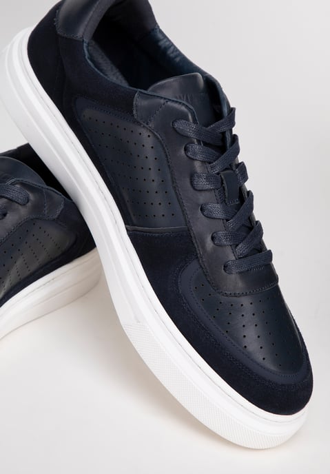 Zapatillas Wittchen de cuero azul marino para hombre - Image 6