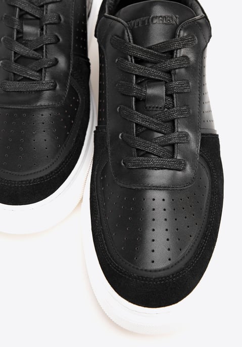 Zapatillas Wittchen de piel para hombre con perforaciones, color negro - Image 6