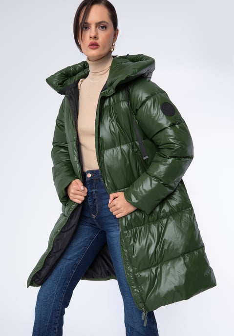 Abrigo acolchado extragrande de nailon verde para mujer de Wittchen - Image 1