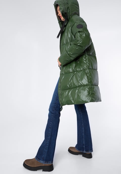Abrigo acolchado extragrande de nailon verde para mujer de Wittchen - Image 3