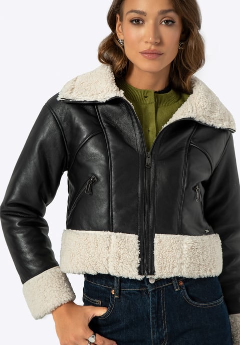Chaqueta corta de cuero negra con pelo para mujer de Wittchen - Image 5