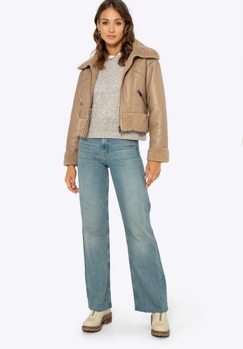 Chaqueta corta beige de mujer Wittchen con pelo, cuero ecológico beige - Image 3