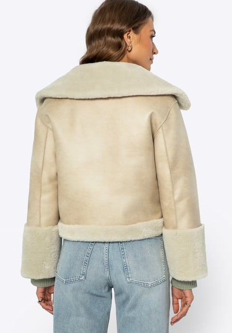 Chaqueta corta Wittchen Woman con pelo sintético, beige claro, piel sintética - Image 3