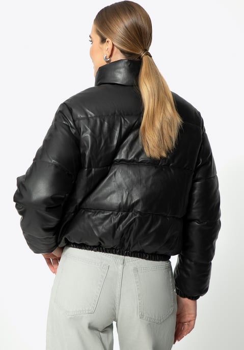 Chaqueta PUFF de mujer Wittchen en piel sintética negra - Image 4