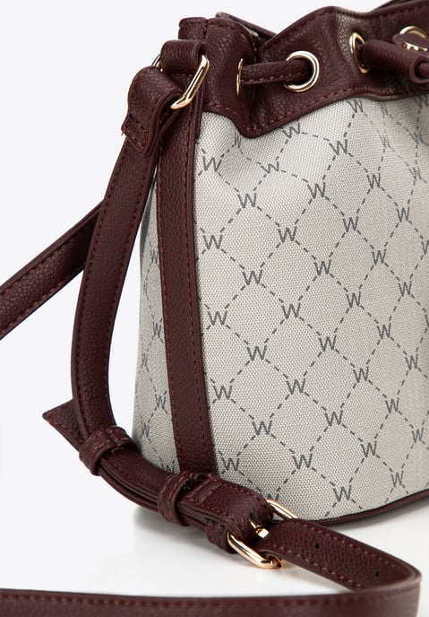 Bolso de mano Wittchen para mujer en ecopiel con monograma en gris y burdeos - Image 4