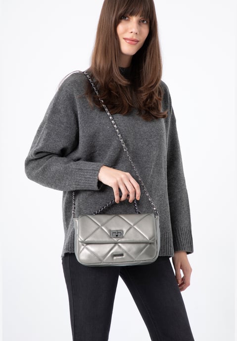 Bolso de mano para mujer Wittchen acolchado con cuadrados en cadena - Image 4