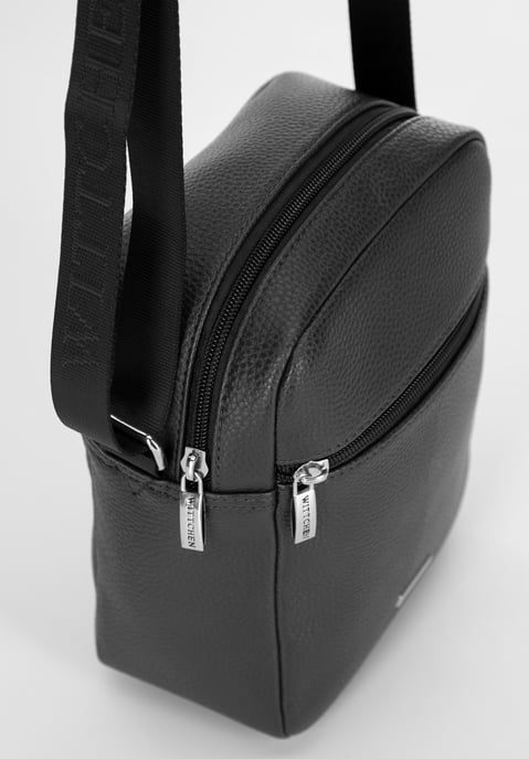 Bolso bandolera pequeño Wittchen para hombre en piel sintética negra - Image 4