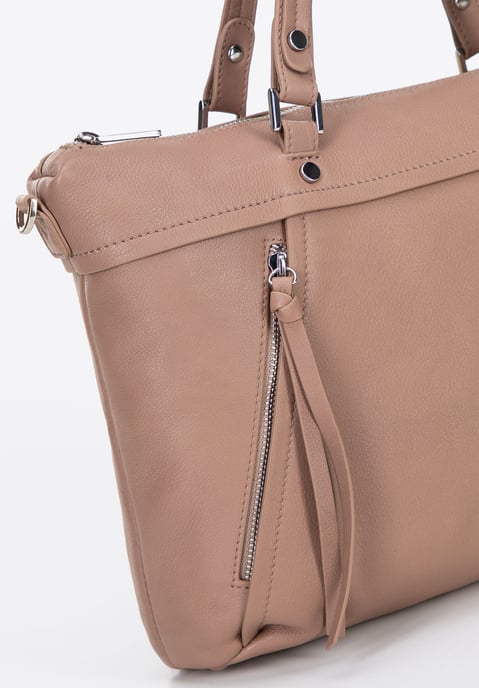 Bolso Wittchen para portátil de 15" con borla, beige, piel natural - Image 5