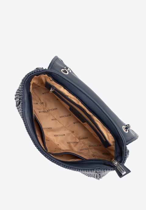 Bolso bandolera Wittchen para mujer de piel sintética con cadena, azul marino - Image 2