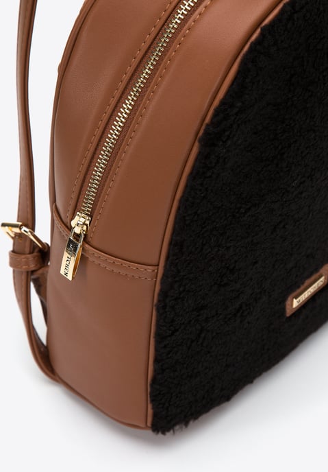 Mochila Wittchen para mujer con parte frontal de piel sintética en marrón y - Image 3