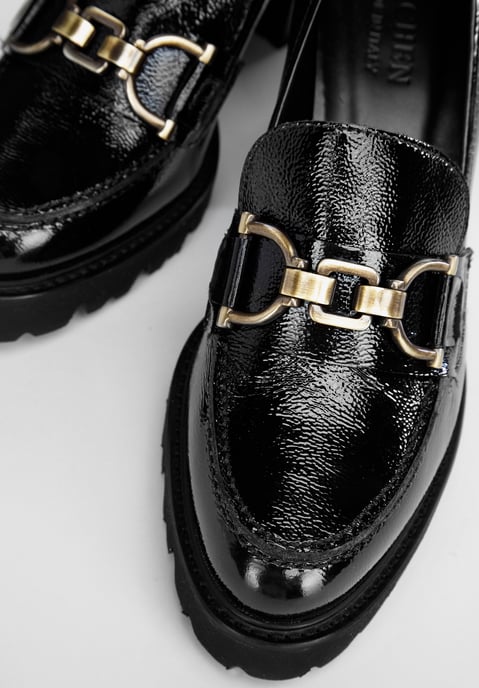 Zapatos de salón Wittchen de charol para mujer con hebilla en negro. - Image 6