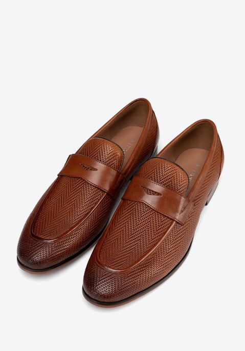 Mocasines de piel Wittchen para hombre con diseño de espiga, marrón claro - Image 2