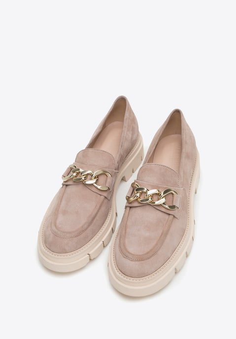 Mocasines de ante para mujer Wittchen con cadena en la plataforma beige - Image 1