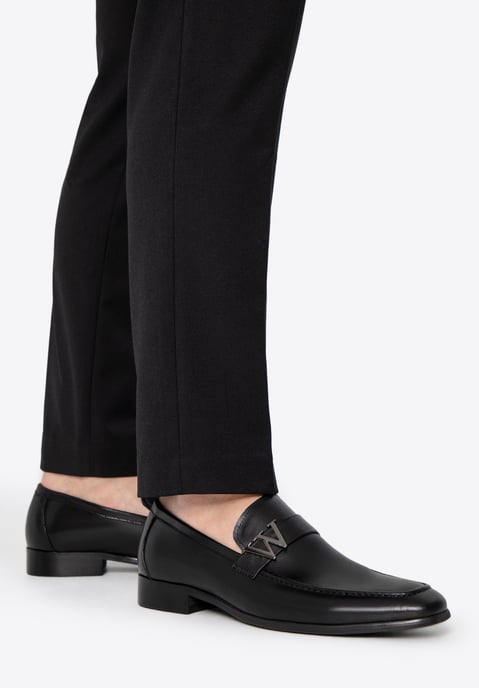Mocasines Wittchen de piel auténtica para hombre con logotipo metálico en color - Image 2
