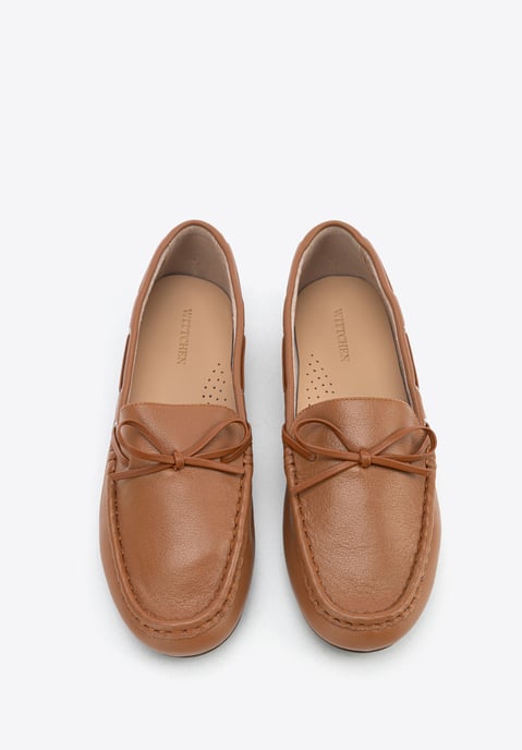 Mocasines de piel para mujer Wittchen con correa, color marrón - Image 4