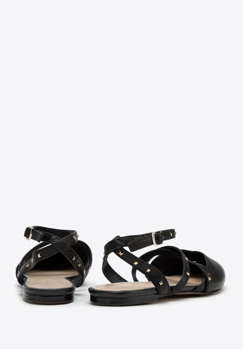Bailarinas de piel Wittchen para mujer con detalles metálicos en negro - Image 5