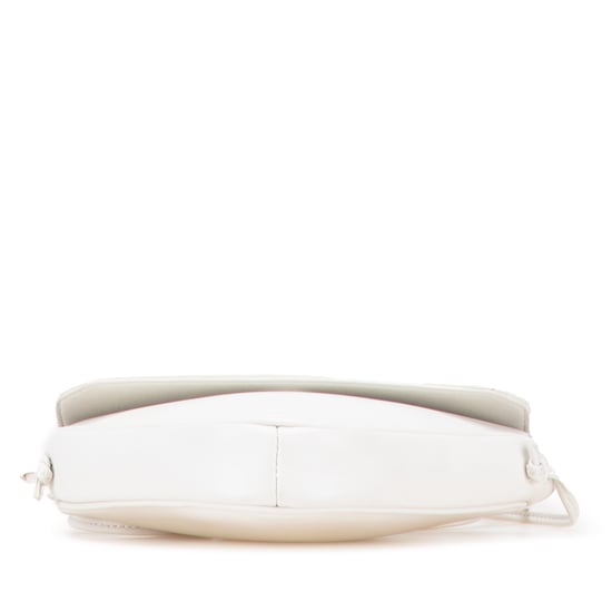 Bolso de crossbody de cuero en forma de triángulo - Image 3