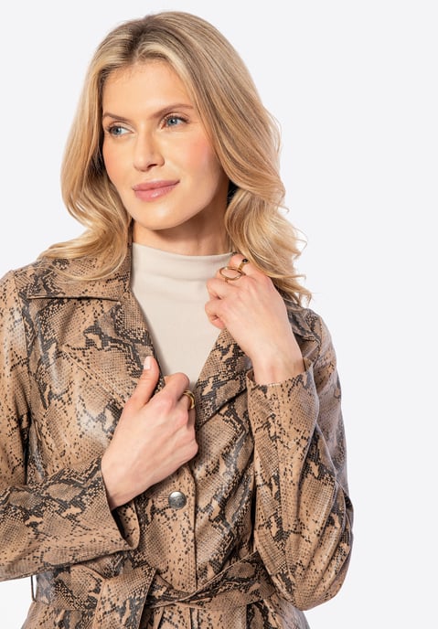 Abrigo de piel con estampado animal para mujer de Wittchen - Image 6