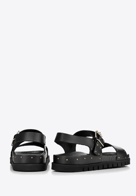 Sandalias de piel para mujer Wittchen con remaches en piel natural negra - Image 4