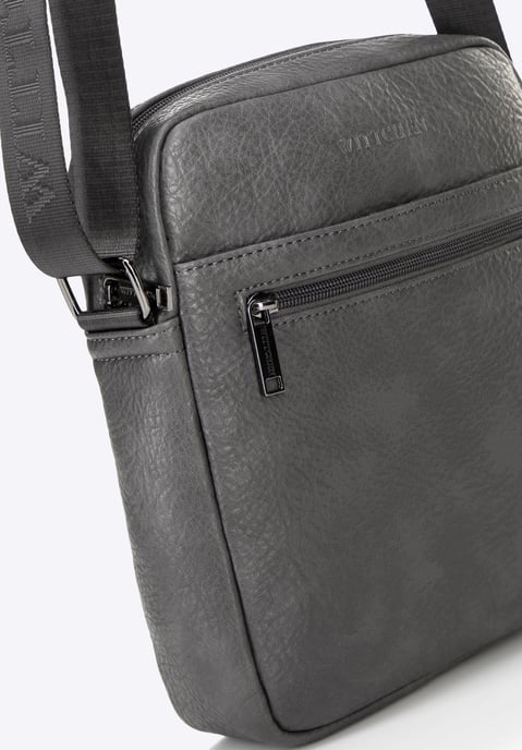 Bolso bandolera Wittchen para hombre de piel sintética con correa ajustable - Image 3