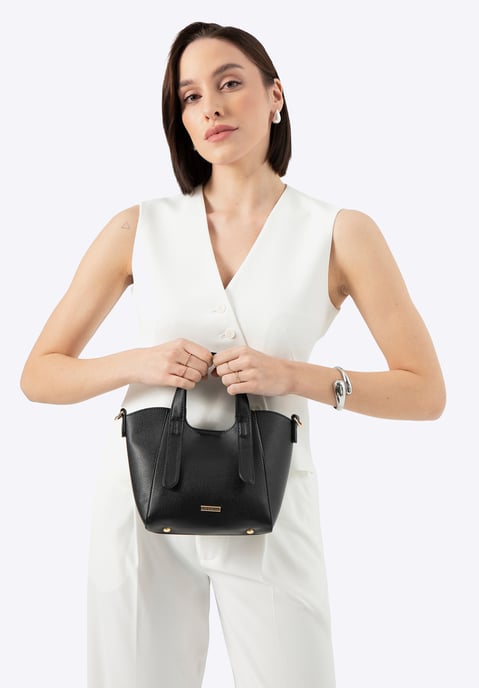 Estuche mini de piel sintética negra para mujer de Wittchen con bolsa extraíble - Image 1