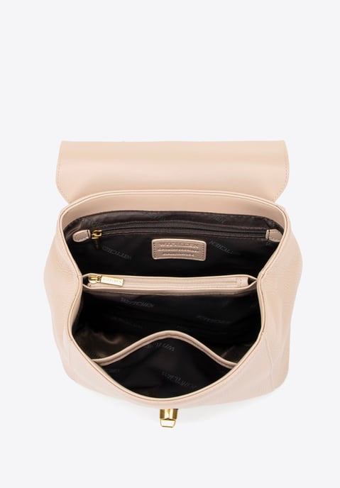 Mochila de piel para mujer Wittchen con solapa rectangular, beige - Image 3