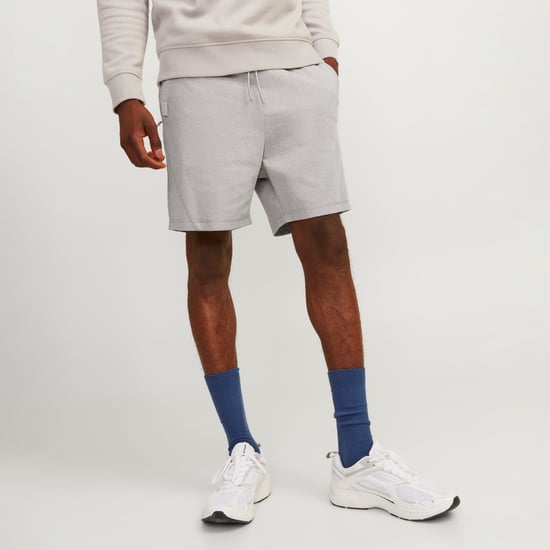 Pantalones Cortos Jack & Jones Gordon Cloud Sweat Short Gris - Image 3