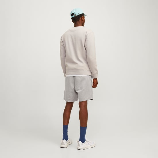 Pantalones Cortos Jack & Jones Gordon Cloud Sweat Short Gris - Image 4