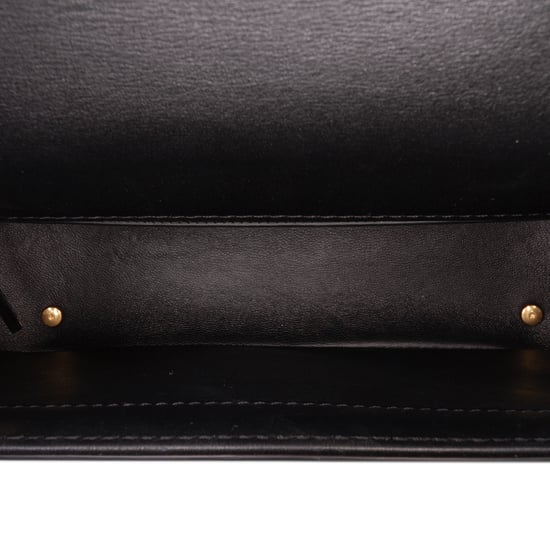 Bolso de hombro con acento de cadena - Image 4
