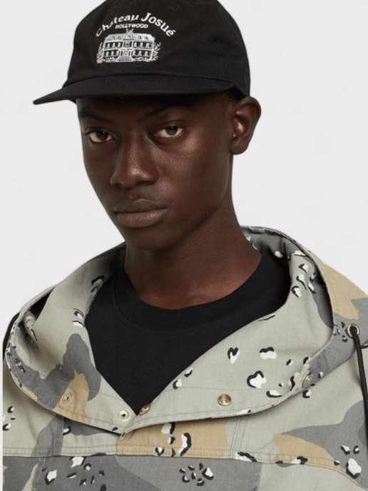 Gorra Resort Chateau Josue de Gallery Dept. Negra - Image 4