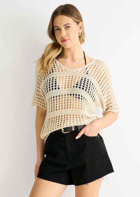 Top holgado de croché con red de color beige - Image 2