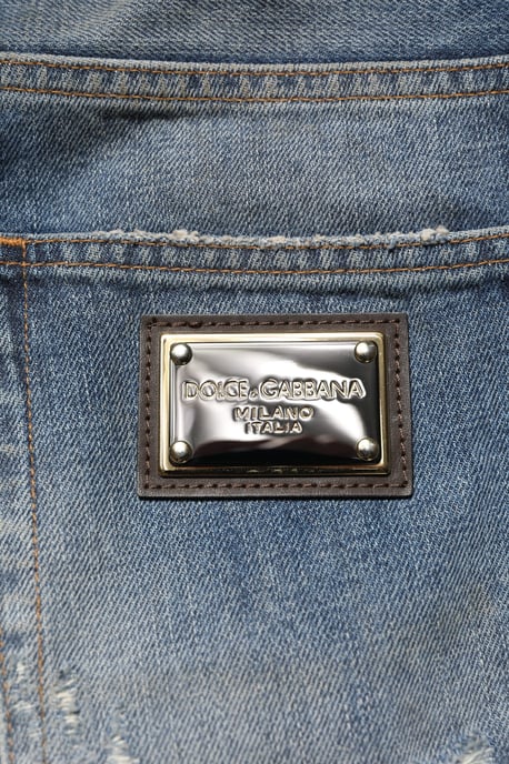 Jeans de mezclilla rasgados - Image 6