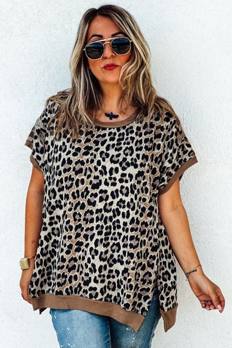 Top de Manga Corta Relajado con Estampado de Leopardo - Image 5
