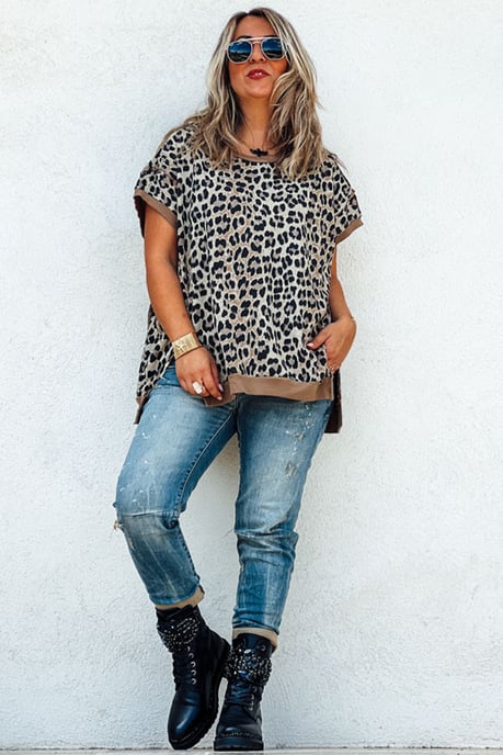 Top de Manga Corta Relajado con Estampado de Leopardo - Image 6