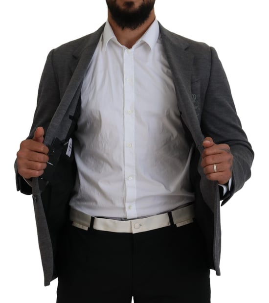 Blazer Gris Con Abeja Bordada Fit Clásico - Image 6
