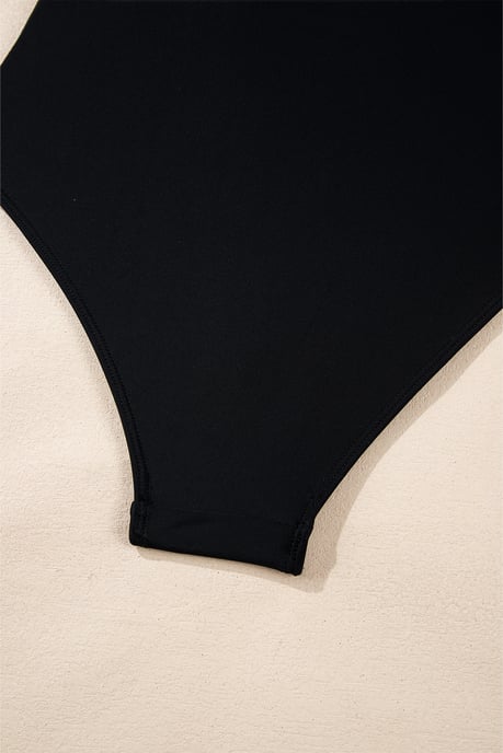 Maillot de baño con cinturón - Image 4