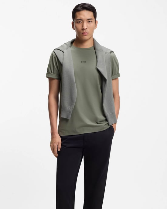 Camiseta de cuello redondo TChup en verde salvia - Image 4