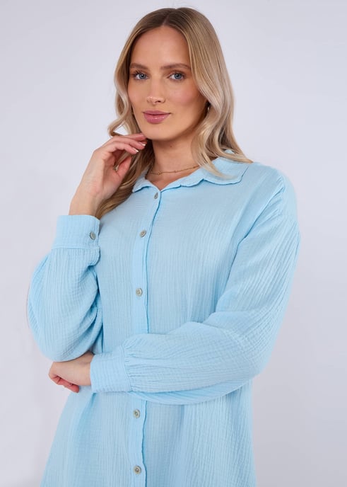 Camisa larga oversize de algodón azul con textura - Image 2