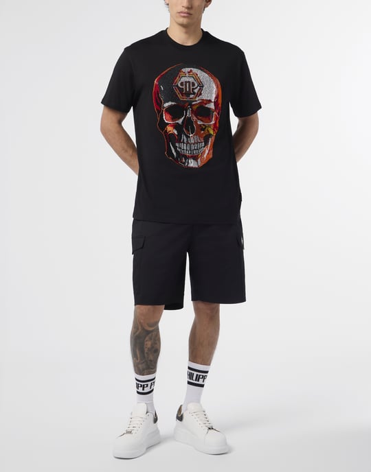 Round Neck T-Shirt Lava Skull Stones - Image 4